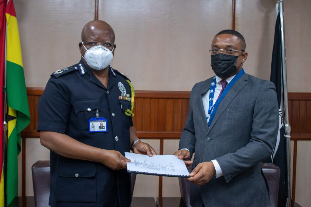 A Meeting Session with the IGP and Presentation of the Bureau’s Act